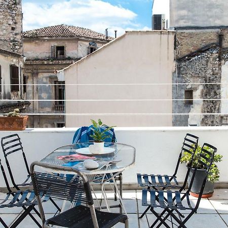 Concierge Monastiraki Apartment เอเธนส์ ภายนอก รูปภาพ